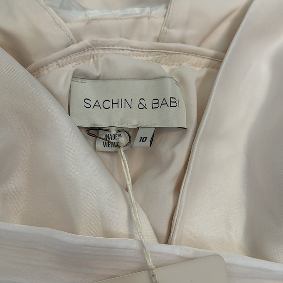 SACHIN & BABI BHLDN Carmina bow-embellished gathered NWOT SIZE 10, 8, & 4 - Picture 11 of 14